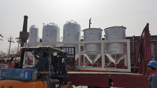 2016年農(nóng)歷二月十六，核桃油精煉設(shè)備發(fā)往彩云之南